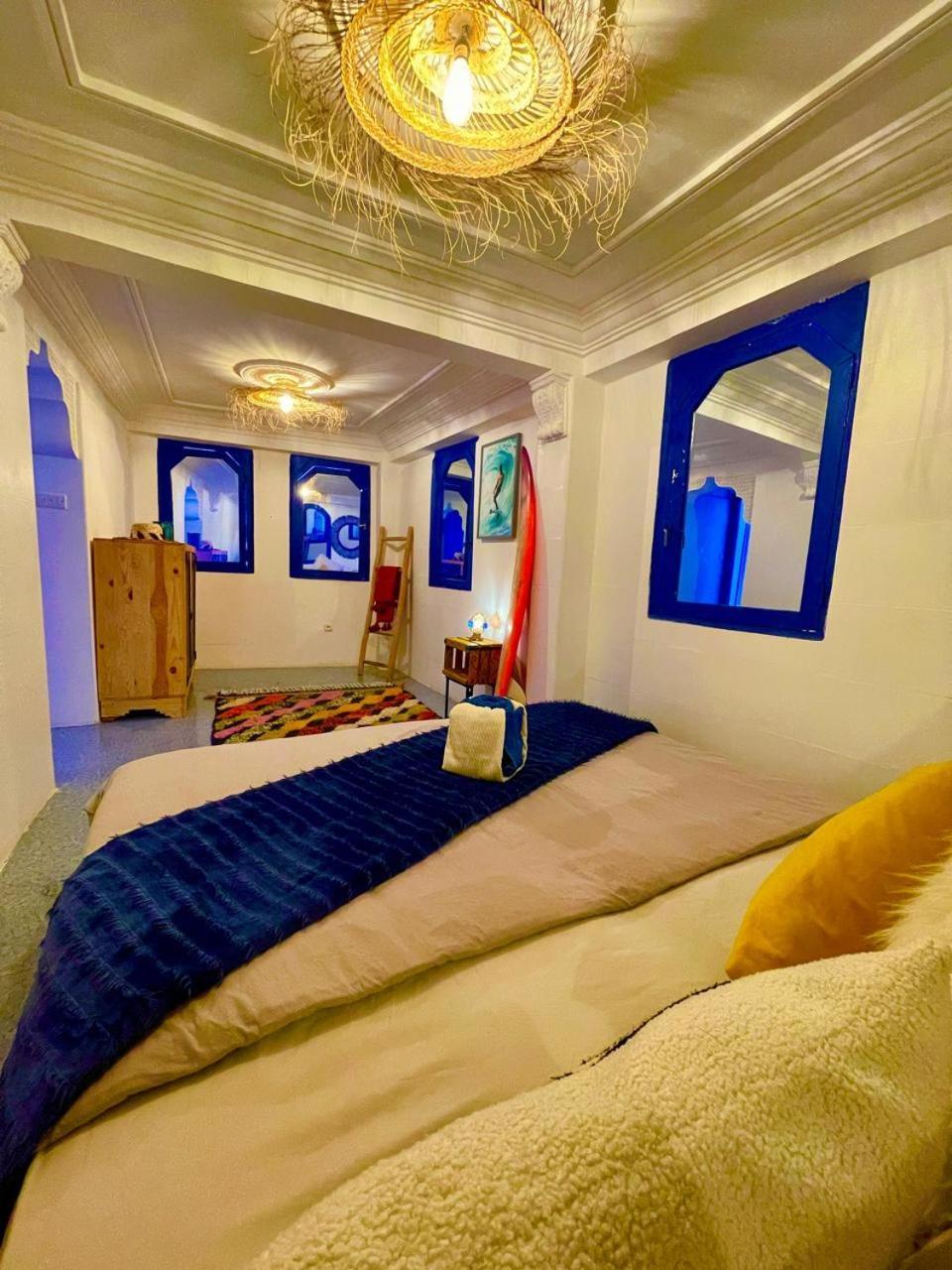 Surf & Salsa Ocean House Bed & Breakfast Tamraght ภายนอก รูปภาพ