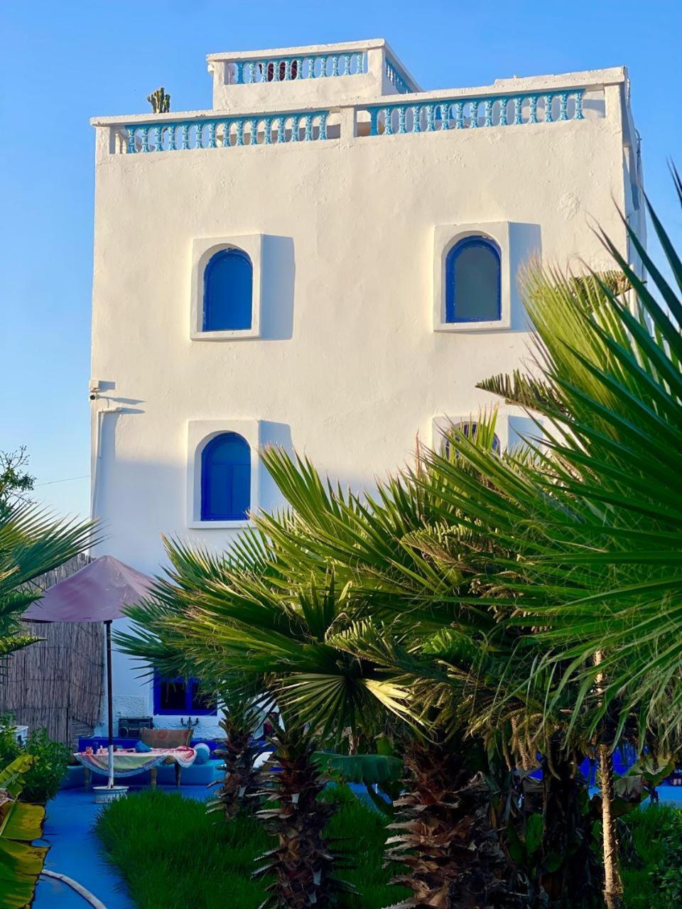 Surf & Salsa Ocean House Bed & Breakfast Tamraght ภายนอก รูปภาพ
